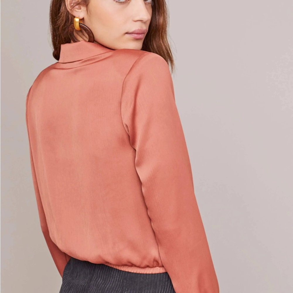 ASTR The Label Women's Calypso Long Sleeve Cropped Collared Blouse Top Large NWT - Picture 15 of 15
